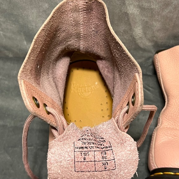 Dr. Martens 1460 Pascal Pink Virginia Leather Pebbled Ankle Boots Womens Size 8 - Picture 5 of 11